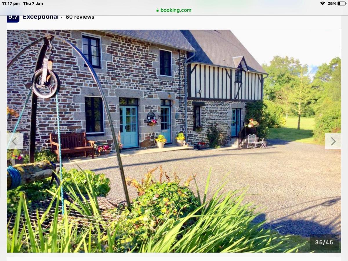 Maison Mai Or La Petite Maison Mai Or La Petite Grange Or All Three La Chapelle-Uree ภายนอก รูปภาพ