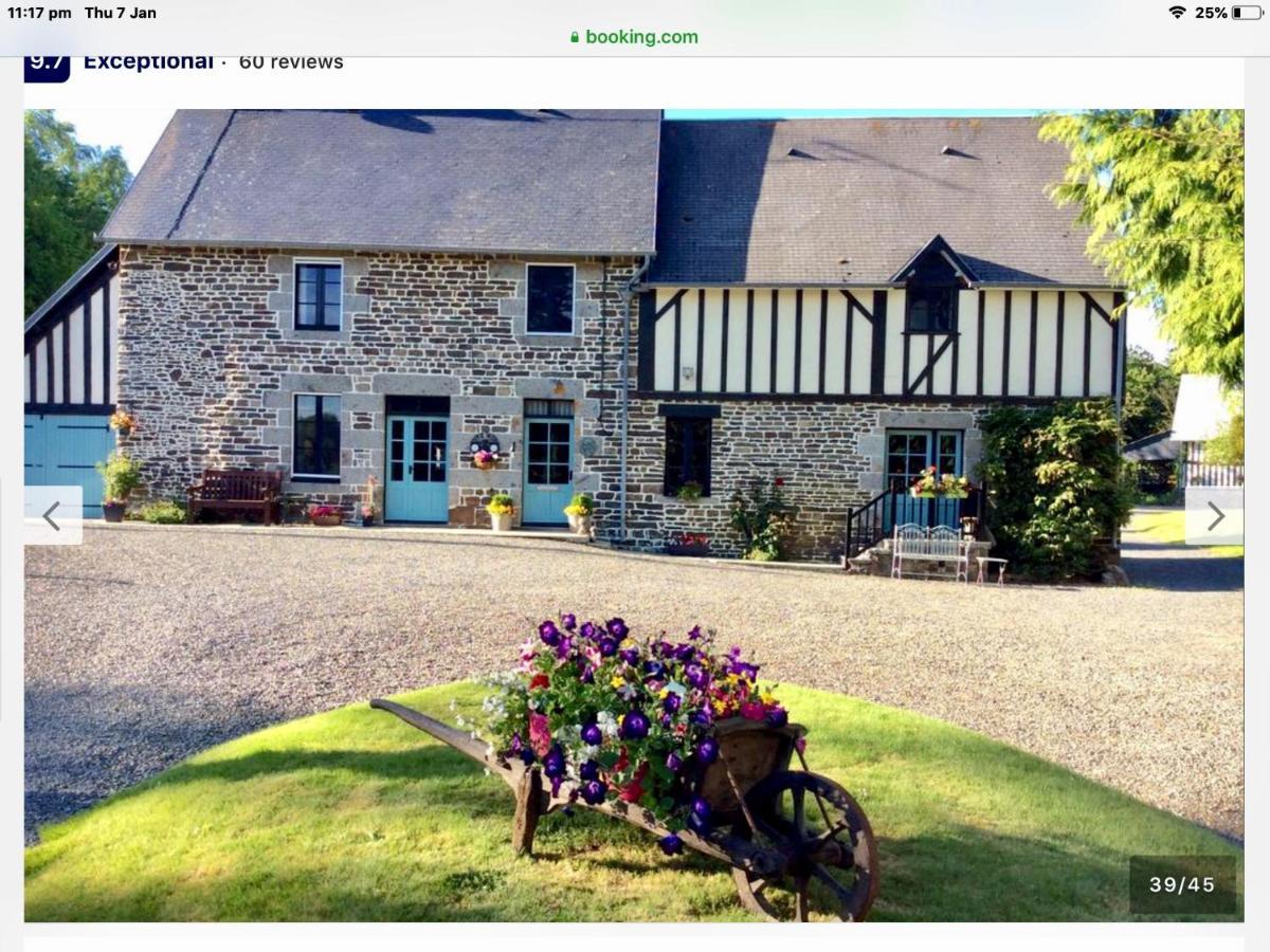 Maison Mai Or La Petite Maison Mai Or La Petite Grange Or All Three La Chapelle-Uree ภายนอก รูปภาพ