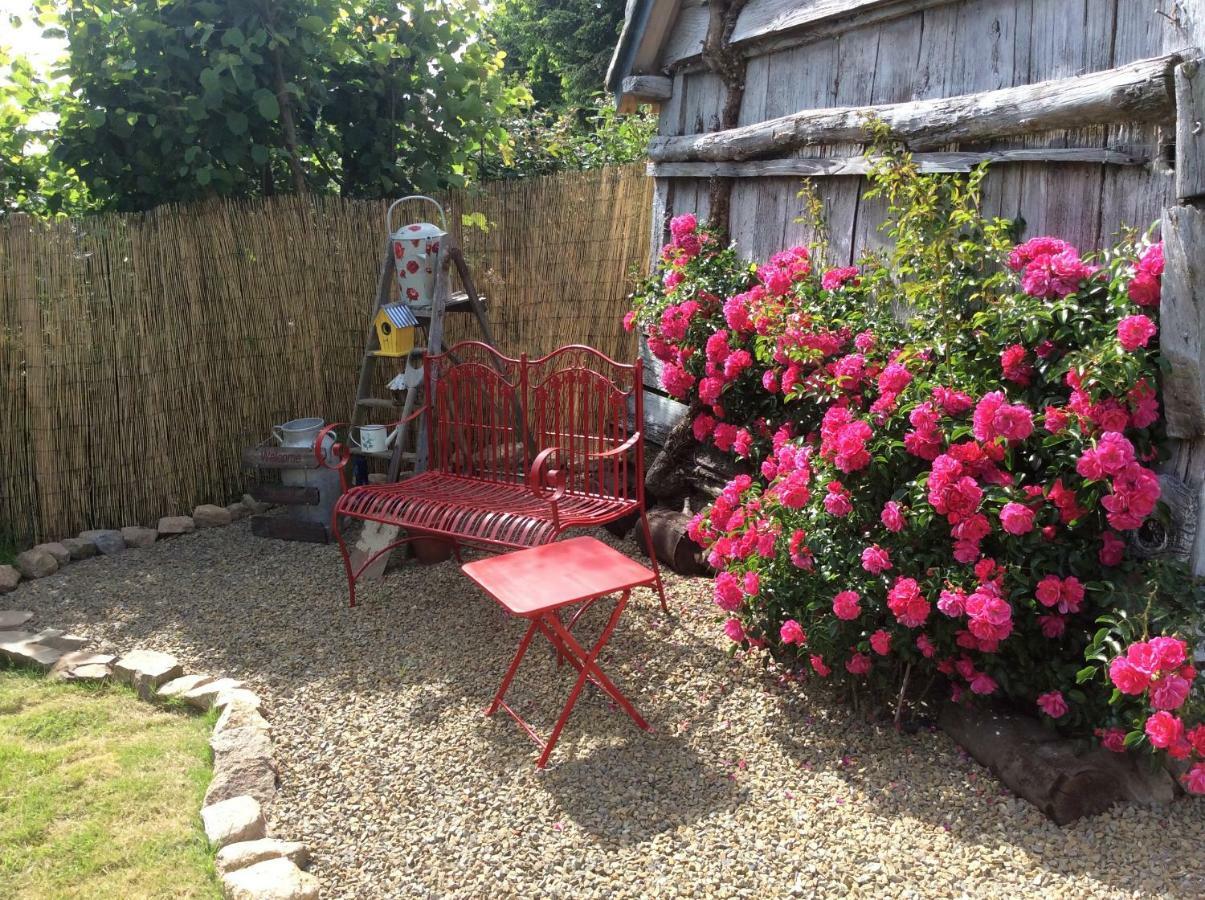 Maison Mai Or La Petite Maison Mai Or La Petite Grange Or All Three La Chapelle-Uree ภายนอก รูปภาพ